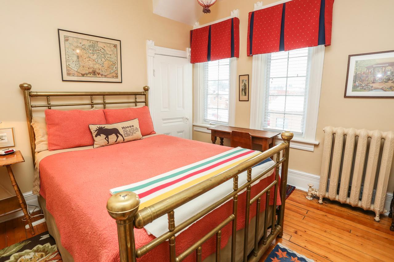 Danby House Bed & Breakfast Markdale Exterior foto